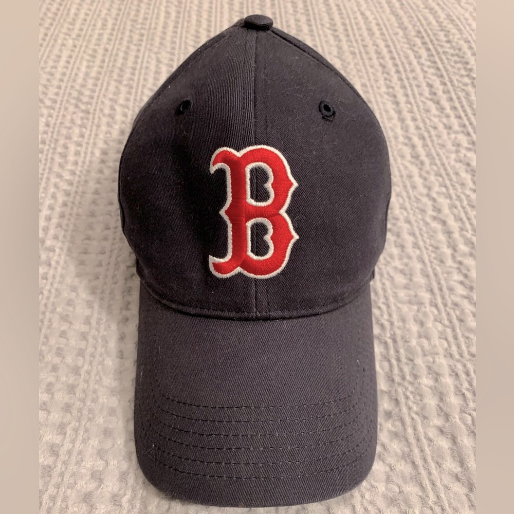 Boston Red Sox Baseball Cap - Velcro Adjustable - Navy